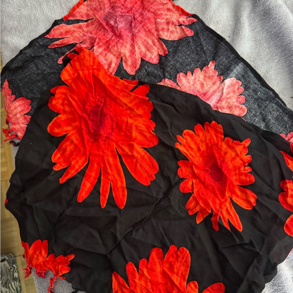 Ingear Black and Red Floral Bathing Suit Wrap